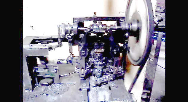 Ferramentas usando prensas KORADI de até 35 toneladas